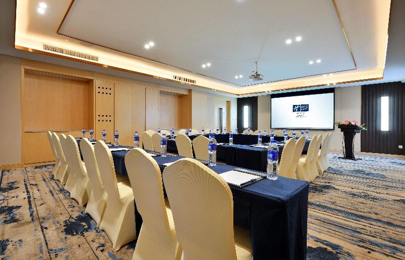 Holiday Inn Express Chengdu Tianhe Exterior foto