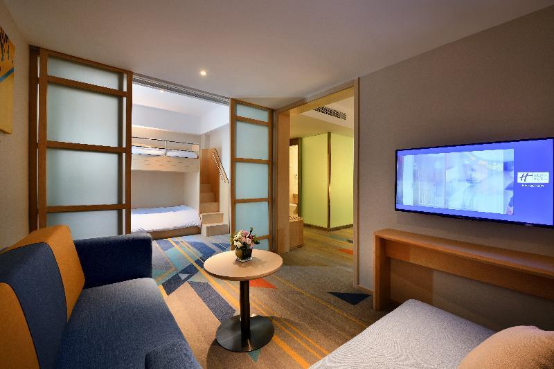 Holiday Inn Express Chengdu Tianhe Exterior foto