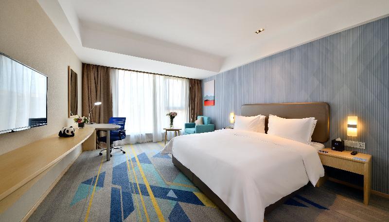 Holiday Inn Express Chengdu Tianhe Exterior foto